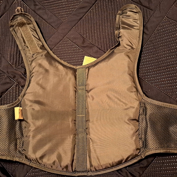 Dog Flotation Vest, NWT, Sz Small, 16-30lbs - Picture 2 of 6